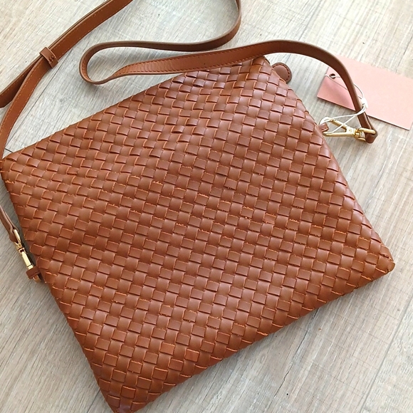 Quince italian leather handwoven convertible clutch cognac - Picture 5 of 10